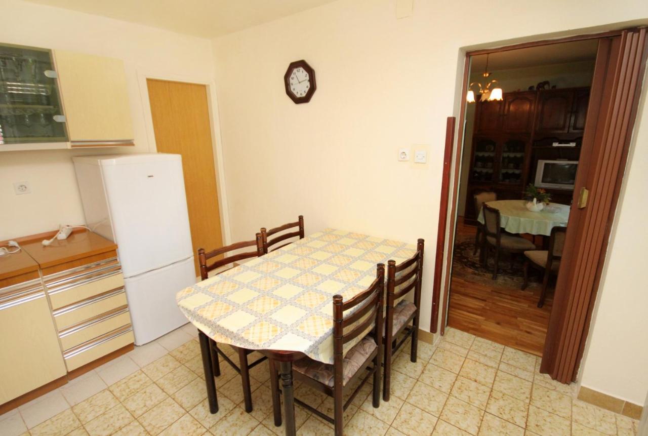Apartments With A Parking Space Senj - 5572 Esterno foto